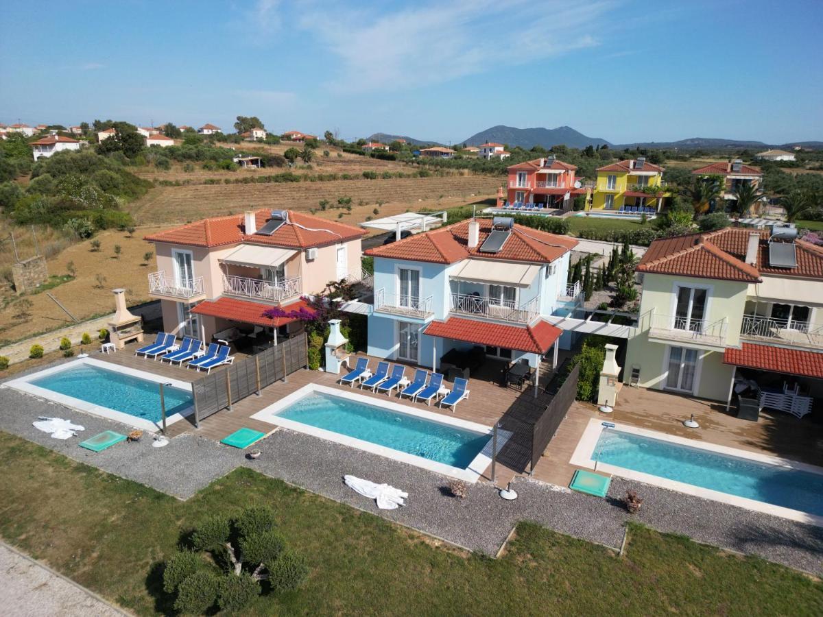Iridia Resort Villas Foiníki Exterior foto